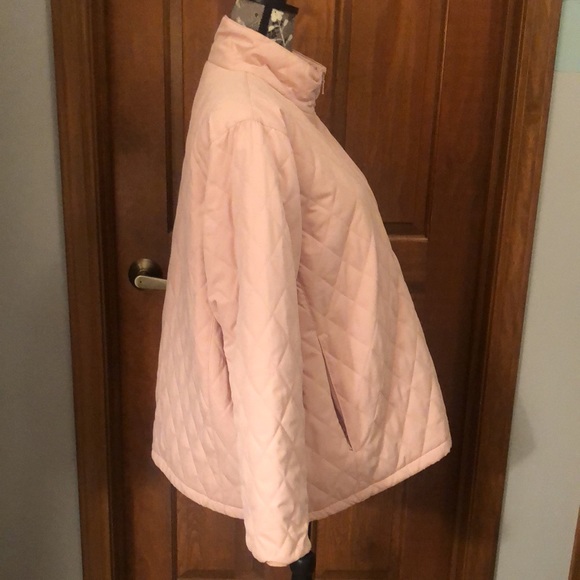 Pretty light pink, half-zip quilted pullover from Coldwater Creek w zip pockets - Picture 4 of 12